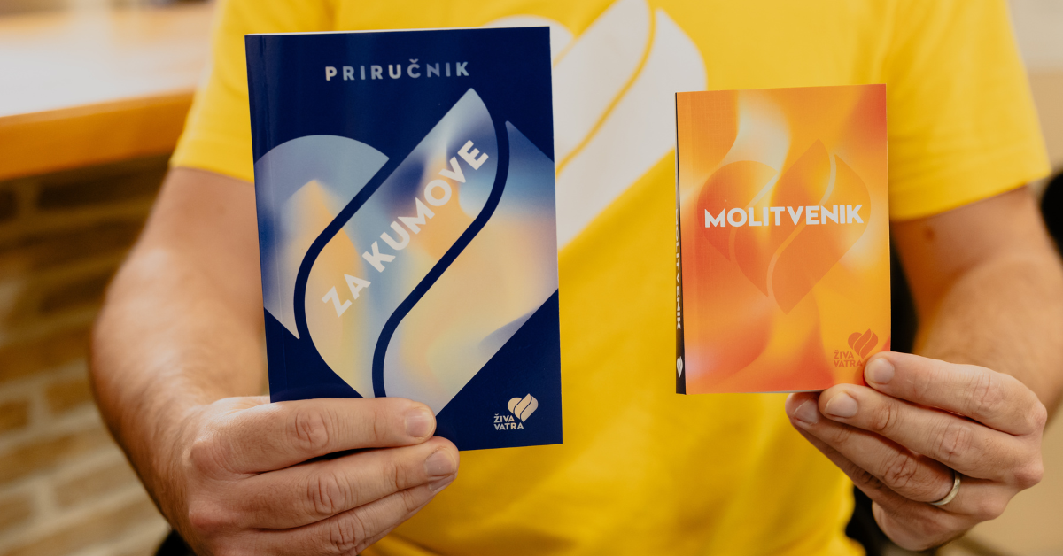 Živa vatra - priručnik za kumove i molitvenik